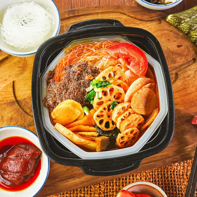 JF JF Beef Brisket Self Heating Instant Hotpot, Tomato Flavor, 12.78 oz Instant Food With Meat