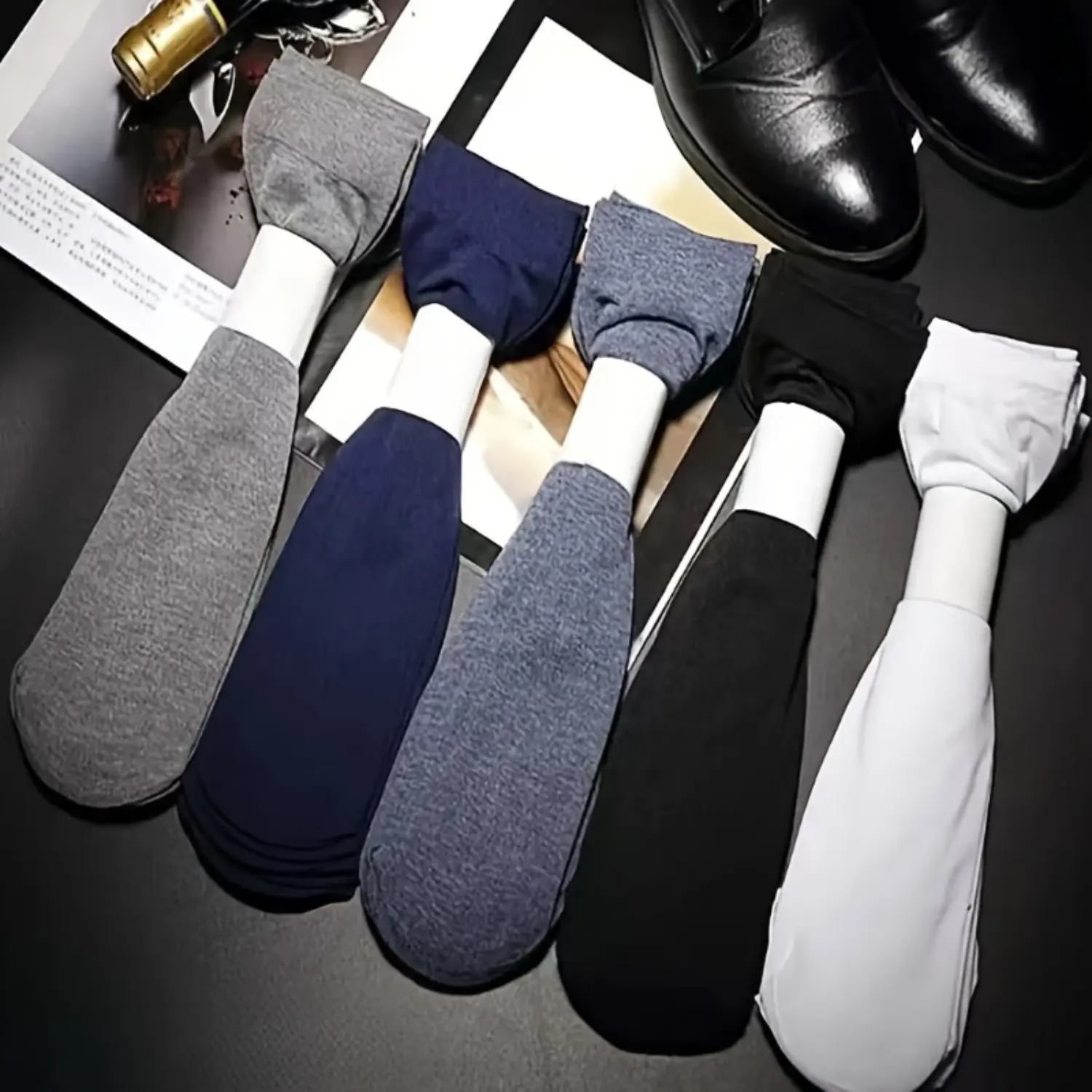 Men's Invisible Striped Ultra-Thin Middle-Tube Ice Silk Poly-Cotton Socks, 30 Pairs-Random/60 Pairs, Spring & Summer Breathable Soft, Anti-Odor Casual Comfy Black Sports Socks, Breathable Soft Socks