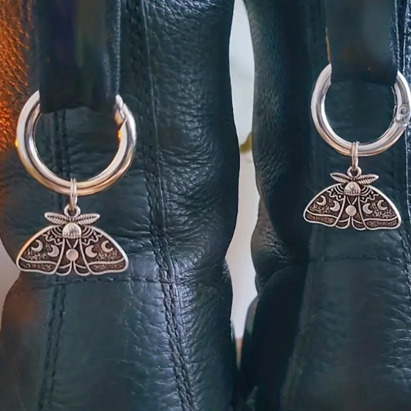 Vintage Moth Design Shoe Charms, Punk Style Shoe Decoration Charms, Fashionable Shoes Decoration for Women & Men, Iron Charms For Shoes, Punk Aesthetic, Shoe Charms For Sneakers, Shoe Accessories, Decorative Shoe Accessories