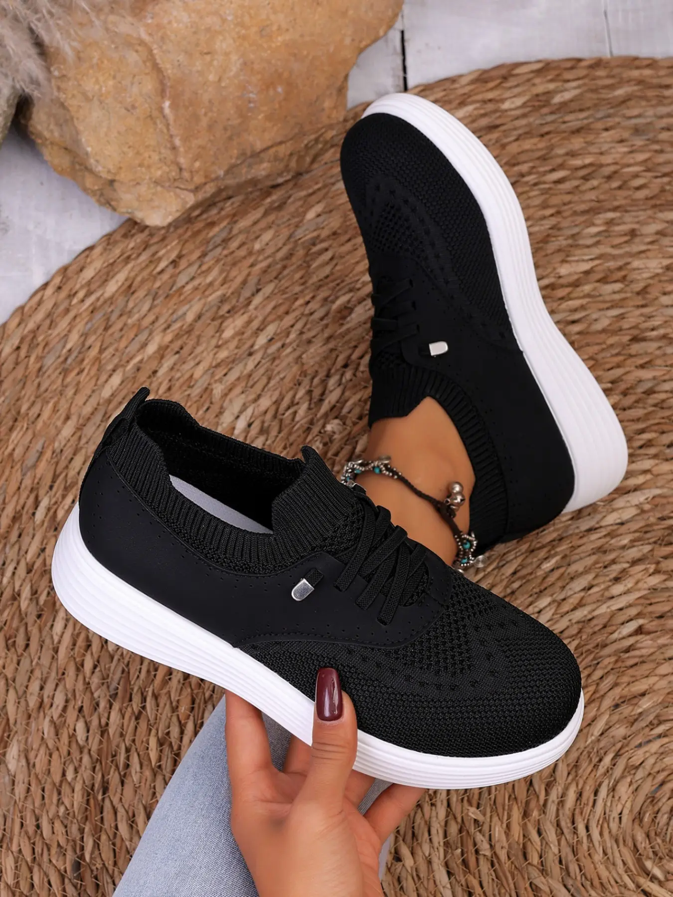 Women's Breathable Fly Knit Casual Sneakers, Lightweight Slip-On Walking Shoes, Comfortable Non-slip Platform Loafers for Ladies, Elastic Lace-Up Flat Shoes for Daily, Work, Outdoor, All Day Wear, Casual Fashion Shoes, Multi Colors Available, Footwear