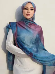 Fashionable Long Printed Outdoor Breathable Women's Headscarf Hijab Scarf Shawl, Daily Wear Fashion Accessory, Birthday Gift