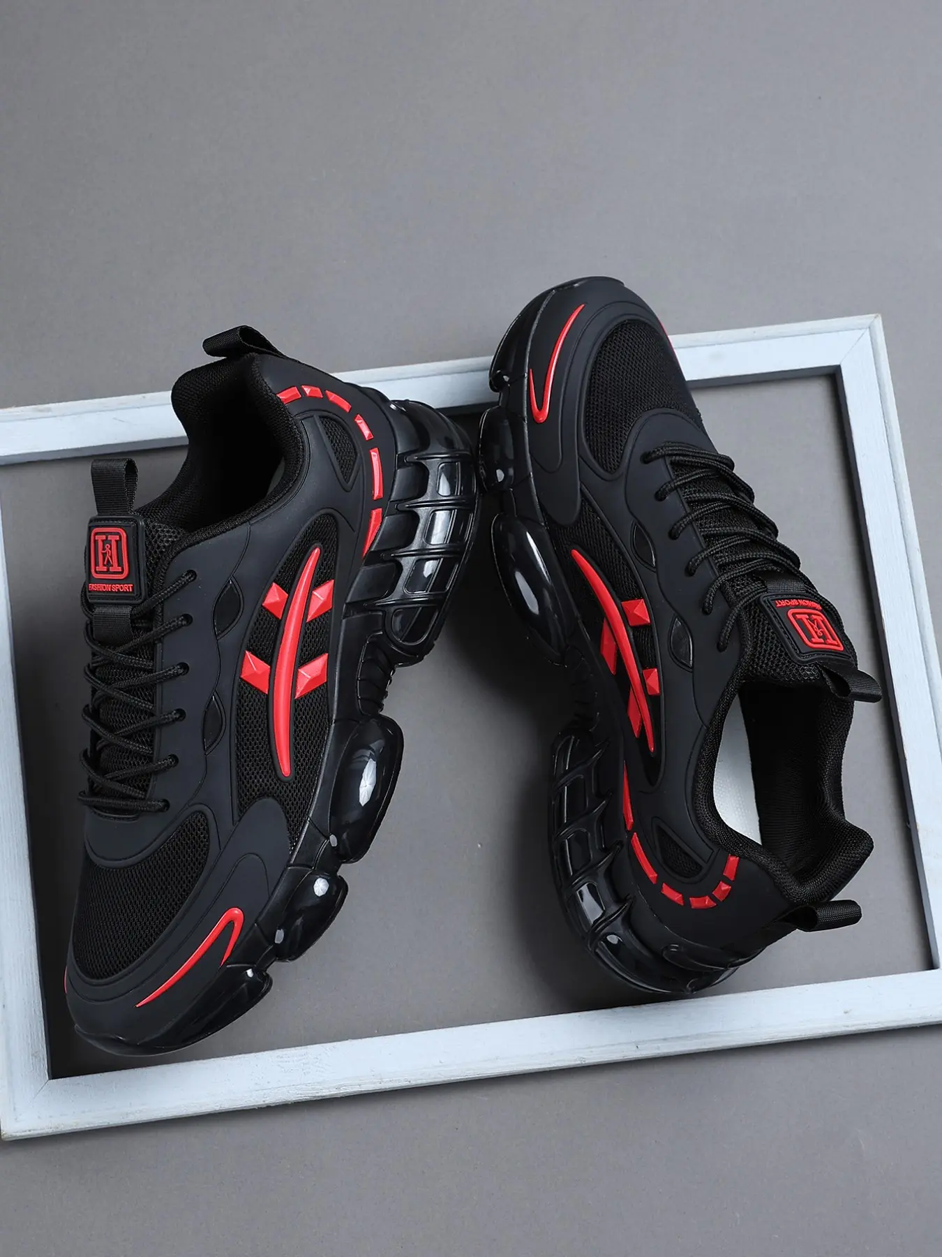 Men's Sporty Sneakers, 2026 New Trendy Low Top Lace-Up Casual Shoes, Lightweight Fashion, Breathable Comfort, Ideal for Walking/running/training