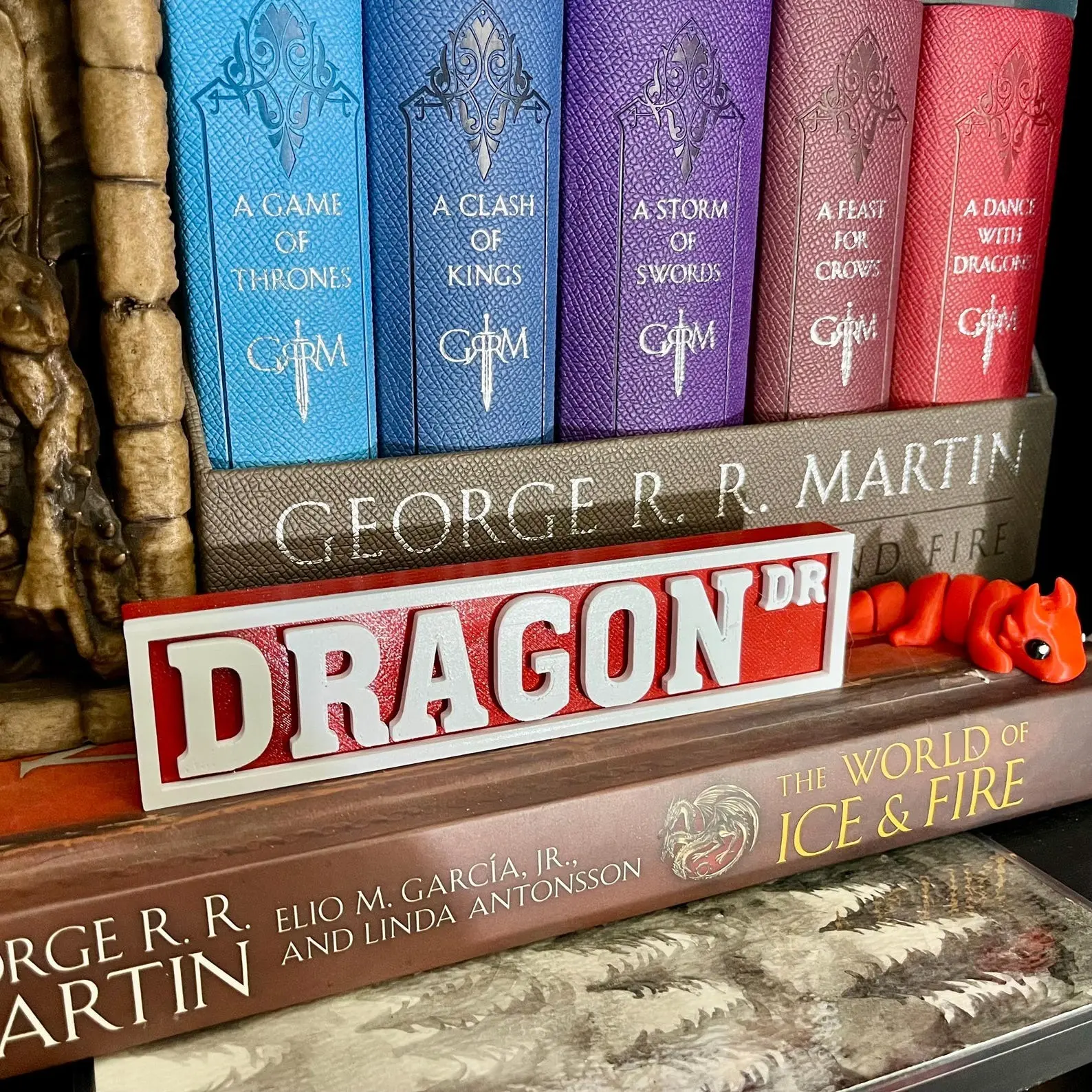 Library Street Sign Bookshelf Decor - Self-Standing Genre or Humorous Organization Sign Figure - 3D Printed Bookish Decor