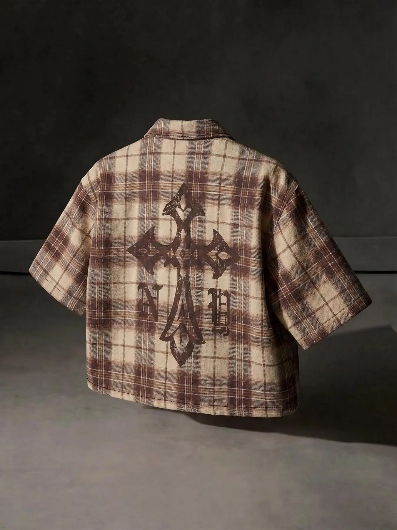 Vintage Classic Cross Print Checked Plaid Short Sleeve Shirt, Casual Fitted Long Shirt, H-Type Silhouette, Striped Pattern, Perfect for Everyday Wear, Casual Checkered Shirt