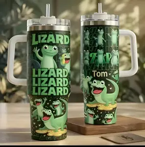 Cute Lizard 40oz Insulated Tumbler With Handle and Straw, Funny Cartoon Reptile Lover Travel Mug, Double Wall Stainless Steel Drink Cup, Green Aesthetic Tumbler for Coffee, Iced Drinks, Water, Unique Gift for Lizard Lovers
