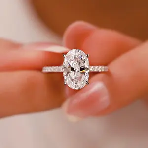 Light luxury European and American four-prong simulated moissanite diamond ring, large carat oval pigeon egg ring for women