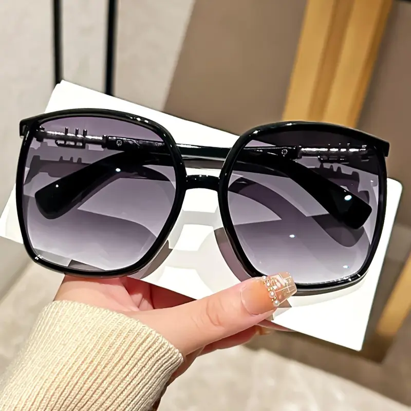 Unisex Fashionable All-match Tinted Lens Oversized Sunglasses, Modern Trendy Sunglasses, Trendy Casual Sunglasses for Everyday Use, Fashion Accessories for Outdoor Activities