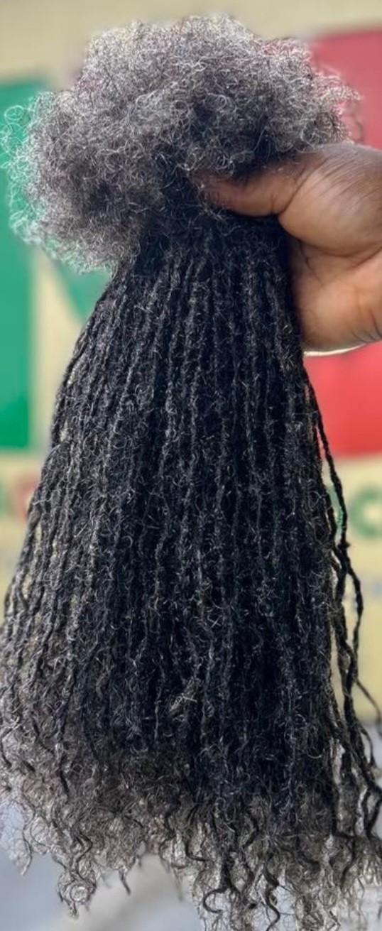 100%  human hair sisterlocs extensions 12inches black 200locs