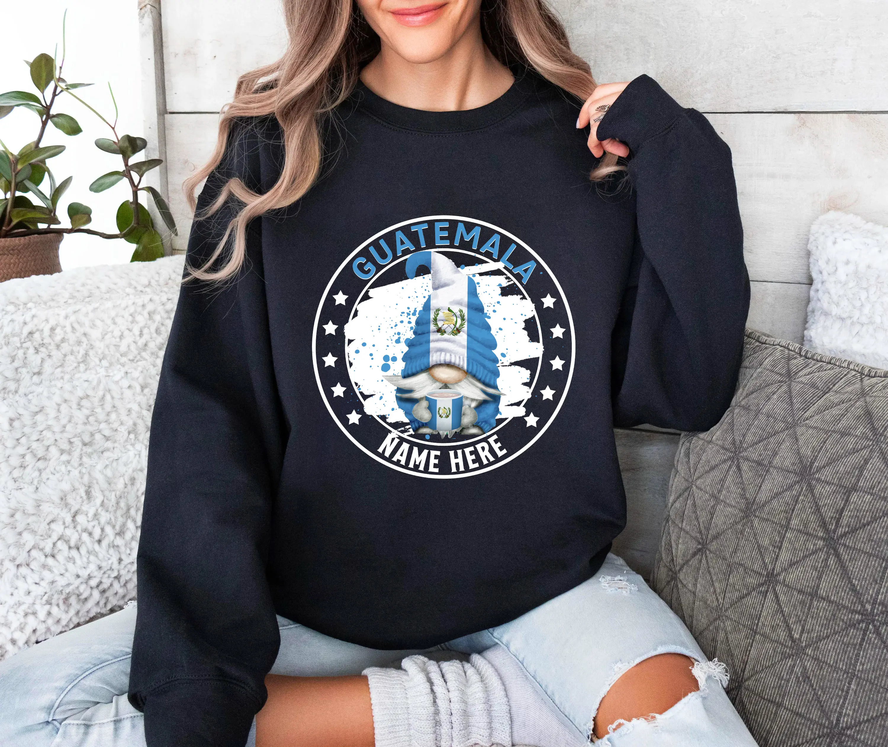Personalized Guatemala Pride Flag Sweatshirt, Funny Gnome Flag of the Country Sweater, Travel Souvenir Gifts for Guatemalan Coworkers Family Friends Shirt, Guatemala Proud Patriotic Crewneck Sweatshirts