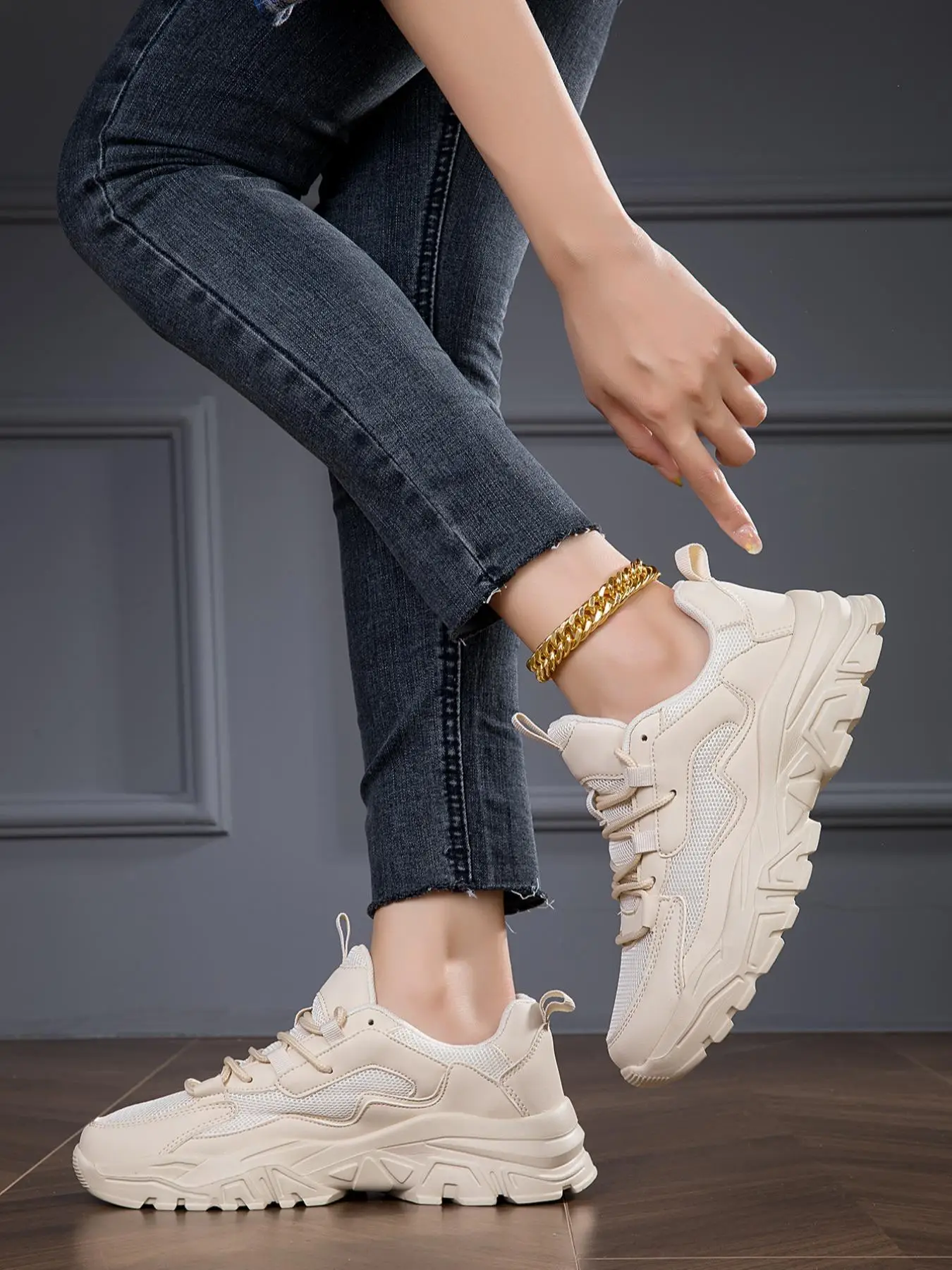 Women's Casual Breathable Comfortable Sport Running Shoes, Fashion Colorblock or Plain Lace-Up Low Top Platform Sneakers