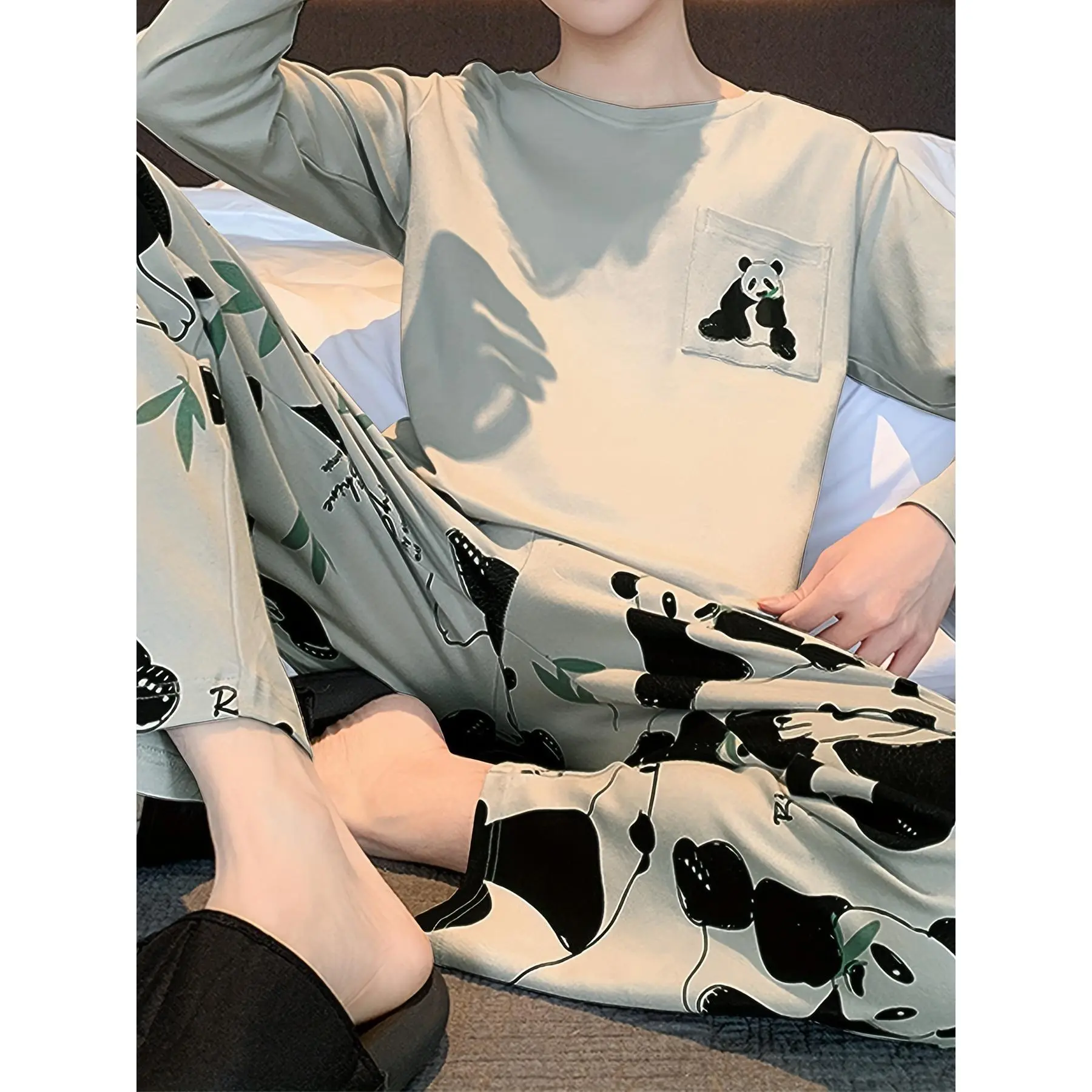 Men's Gray Long-Sleeve Polyester Pajama Set - Bear Flower Cartoon Print, Crew Neck Knitting, Pocket Detail, All-Season Menswear Home Sleepwear Loungewear, Pyjama Sets