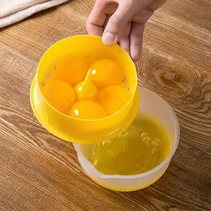 Large Capacity Egg Separator - Easy-Clean Yolk & White Strainer for Kitchen and Restaurant Use, Durable Plastic