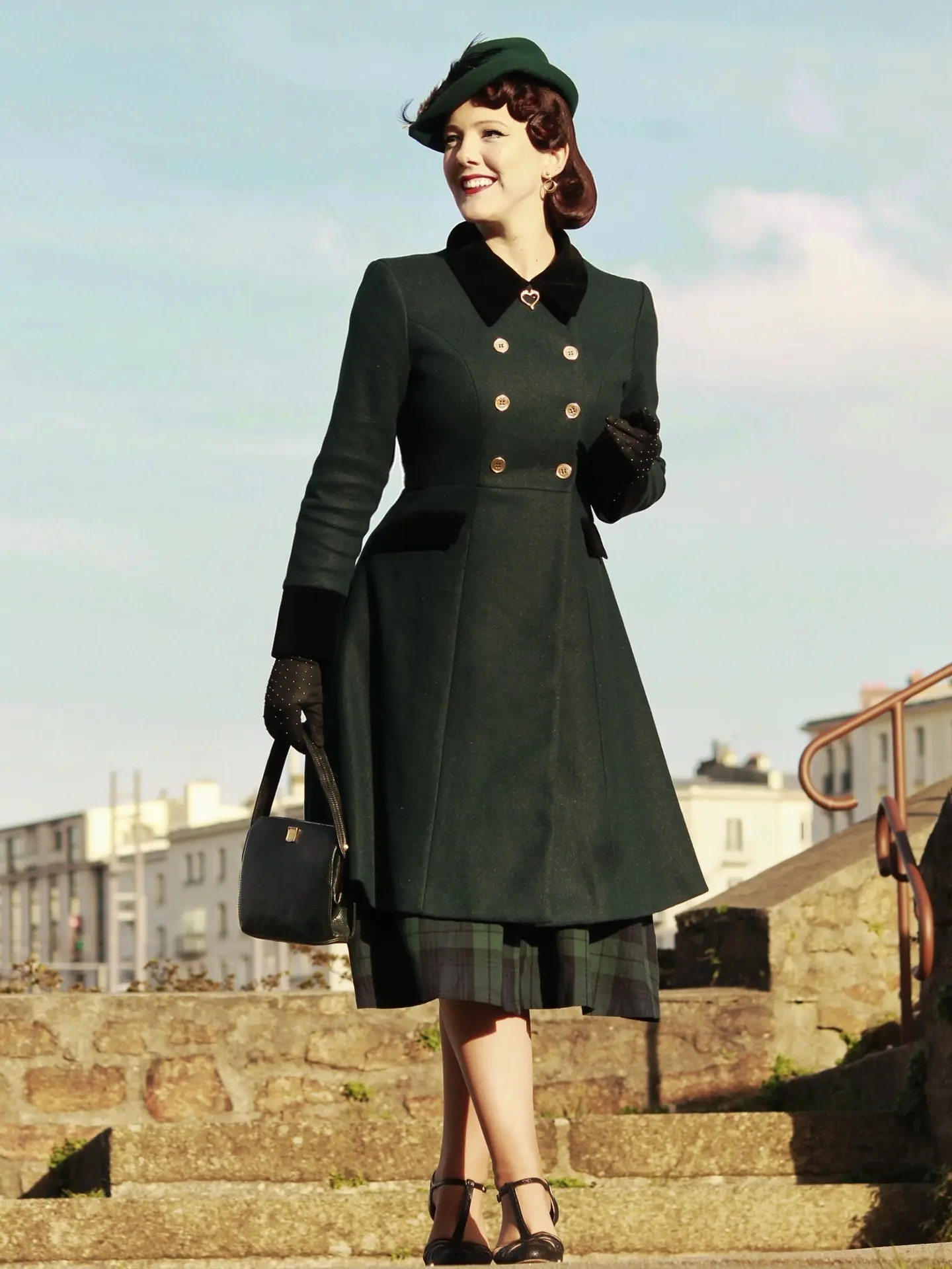RETRO STAGE Women's Dark Green 1940s Vintage Button Trench Coat, Classic Fit Knee-Length Winter Outerwear with Long Sleeves and Pockets, Jackets, Longsleeves