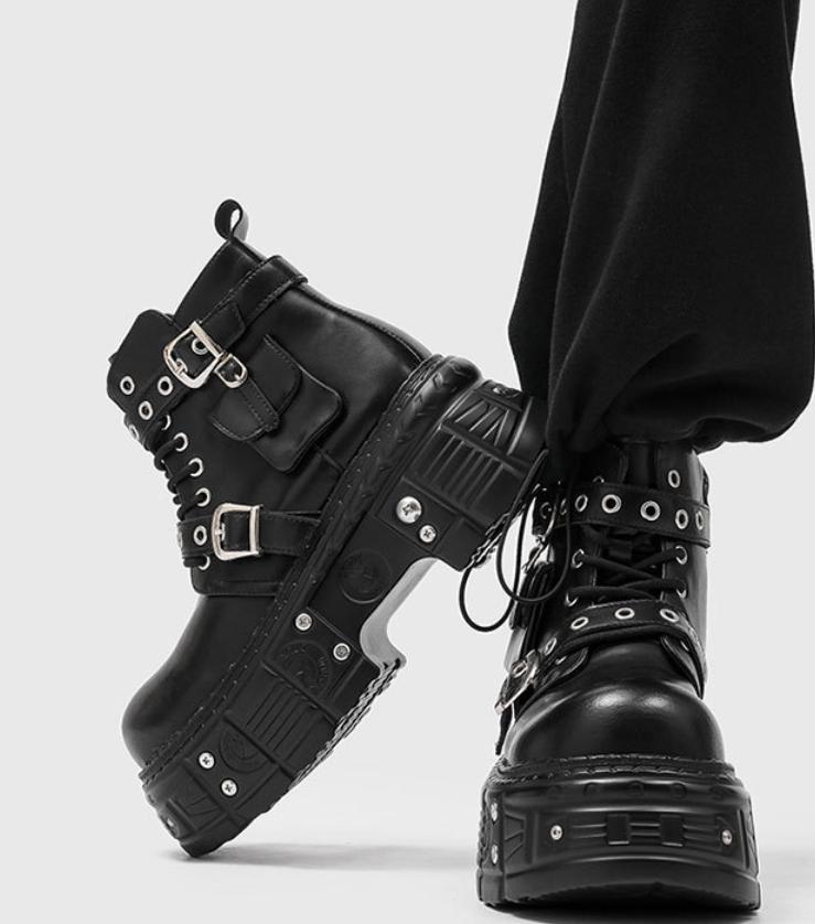 Men's Dark Punk Platform Boots Belt Decor Silhouette Flattering Street Fashion 2026 New