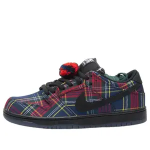 Nike x Nardwuar SB Dunk Low 'Tartan' II1493-600