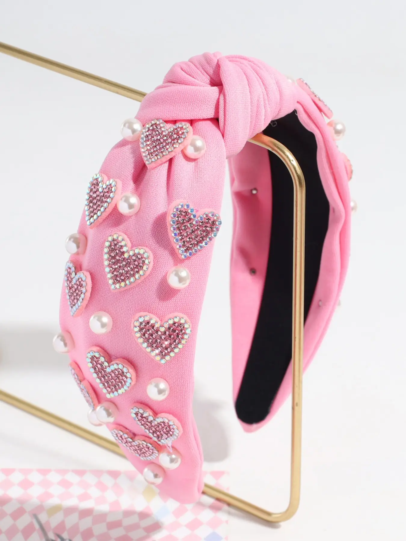 This exquisite and beautiful heart-shaped faux pearl headband for women is the perfect gift for friends and family.  It's suitable for elegant occasions, everyday wear, and is an ideal choice for Valentine's Day. Headbands Women
