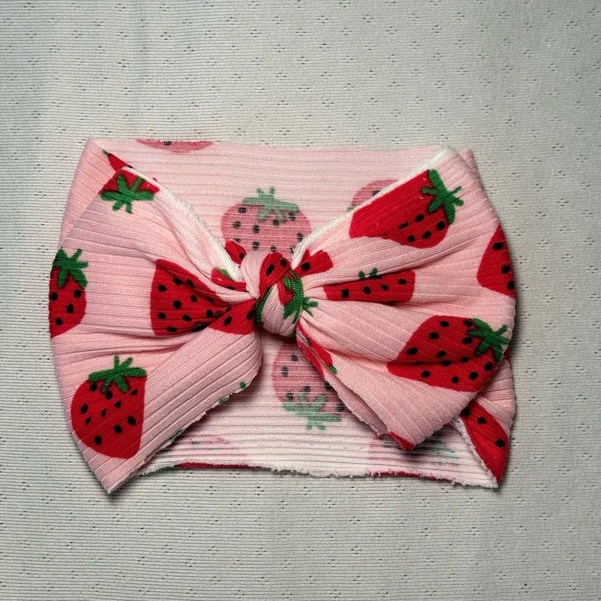 Strawberry Ribbed Knit Hair Bow