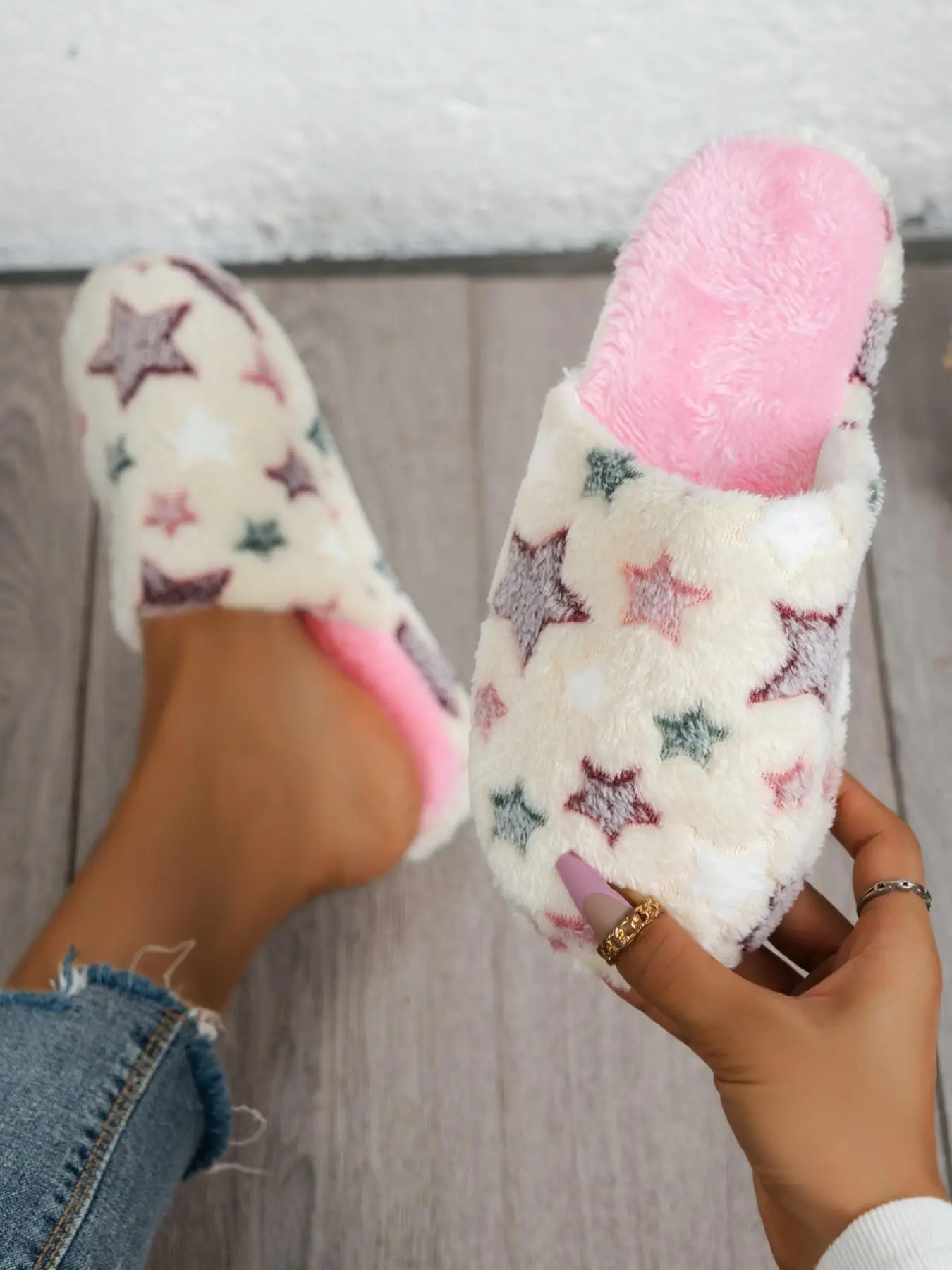 Women's Cute Bedroom Fuzzy Slippers Perfect, Trendy Y2k Style Star Pattern Cozy Fluffy Slippers, Plush Warm House Slippers, Silent Non-slip Platform S