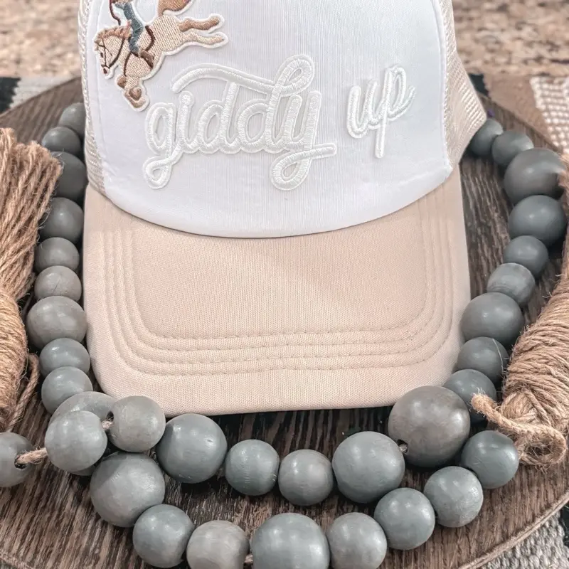 TRUCKER HAT
