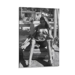 Women Poster Canvas Wall Art Poster Poster Canvas Wall Art For Bedroom Decor Bar Office Room Decor Gift