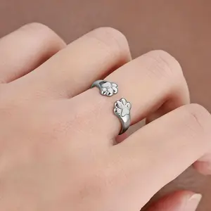Open Cat Paw Ring for Women – Stainless Steel Adjustable Pinky Ring, Cute Gift for Cat Lovers on Birthday or Just Because