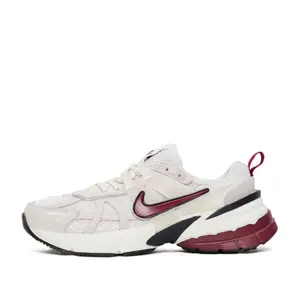 Nike V2K Run SE Women’s Shoes “White / Black / Team Red” HQ3500-100