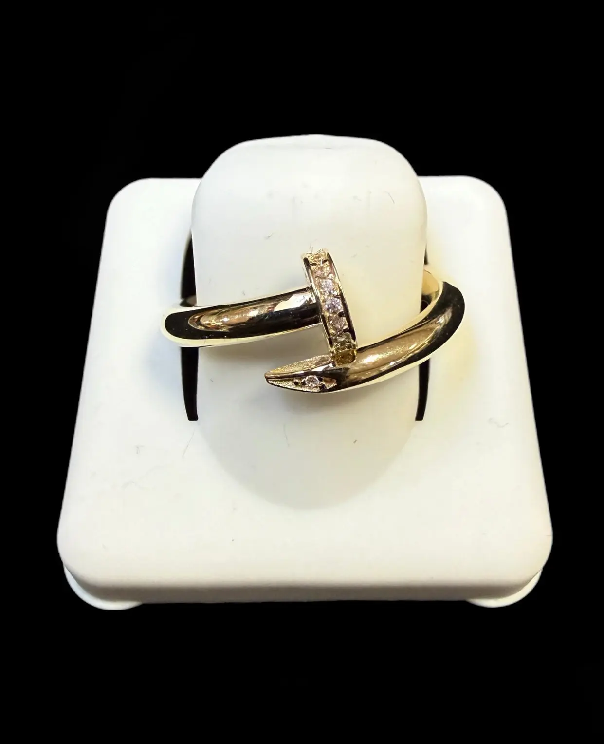 Nail Ring Gold 10k