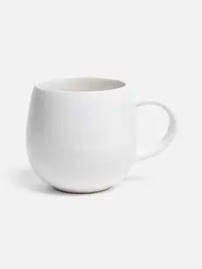 Chic Simplicity, white Ceramic Drinking Cup with Handle and Tapered Design