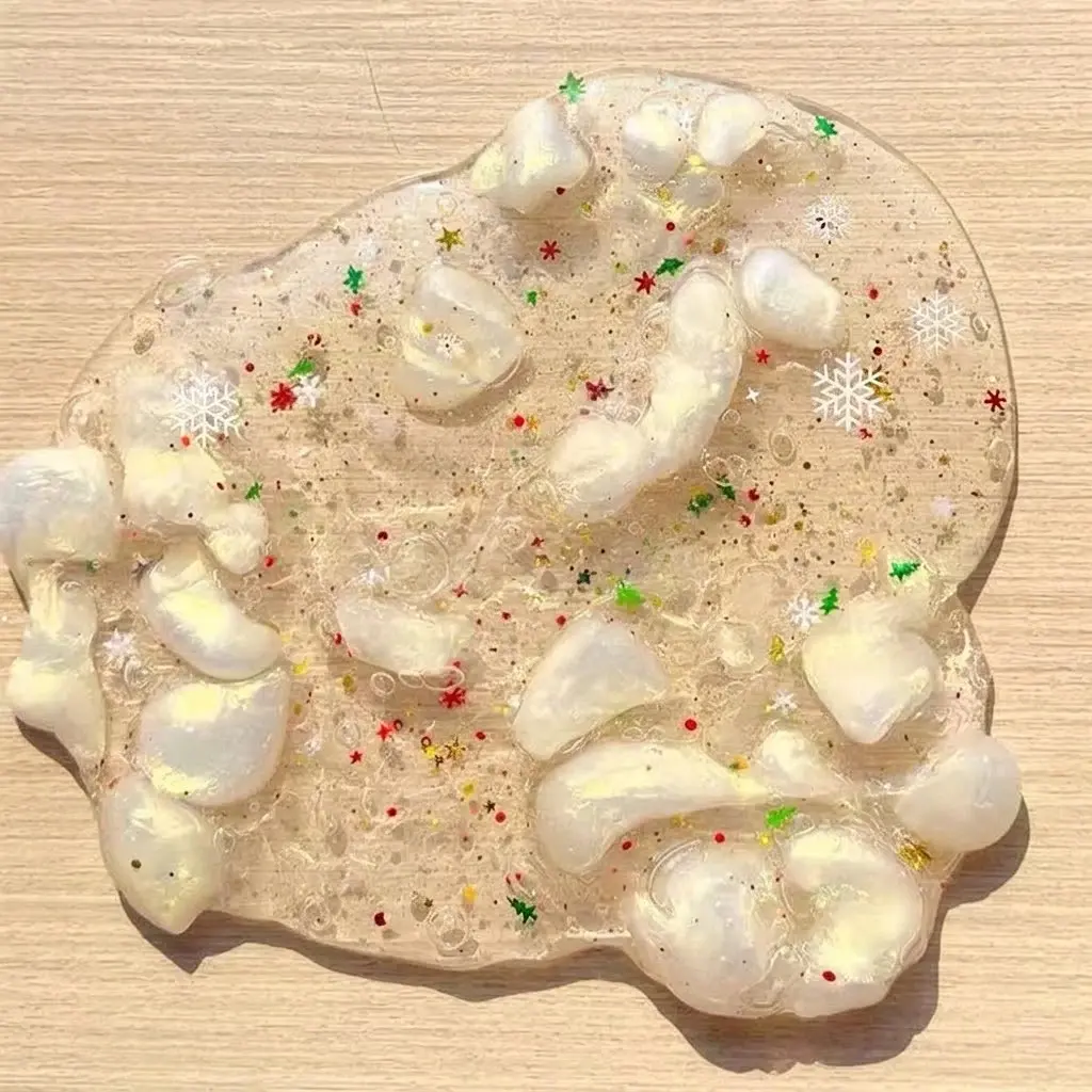 Snow on Christmas Eve