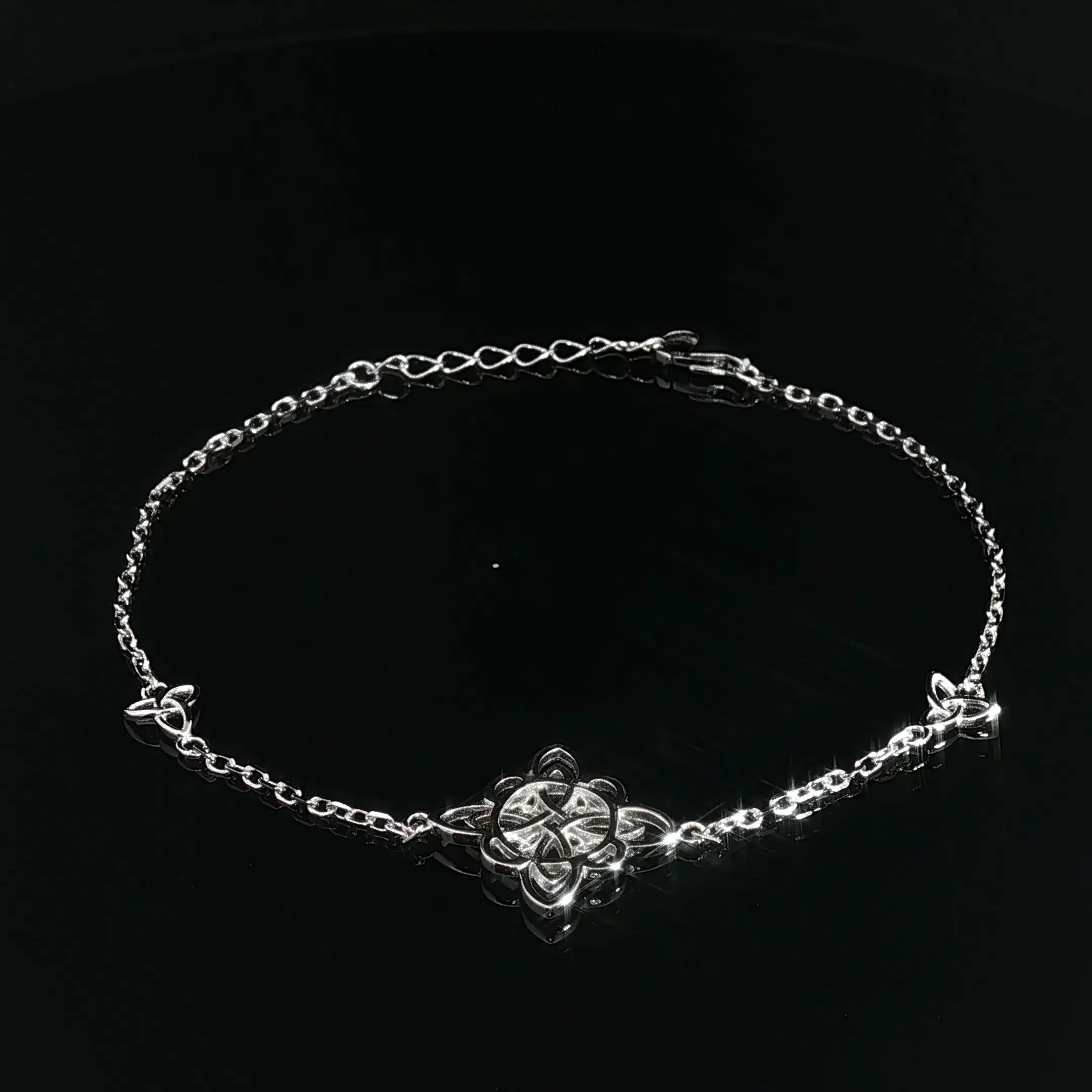 Witch Knot Bracelet (Sterling Silver 925)