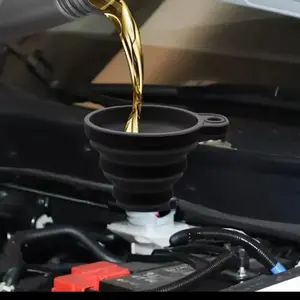 Universal Foldable Silicone Car Funnel for Easy Fuel,oil,washer fluid Delivery