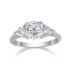 Fifty8|Moissanite"Guardian"Ring  1.6ct Center Stone|925 Silver|Exquisite Three-Stone Setting