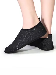 Unisex Non-Slip Floor Socks, Washed Design, All Seasons, Breathable & Waterproof, Ideal for Yoga, Pilates, Home, Beach Wear