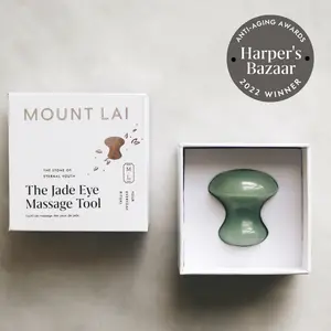 The De-Puffing Jade Eye Massage Tool