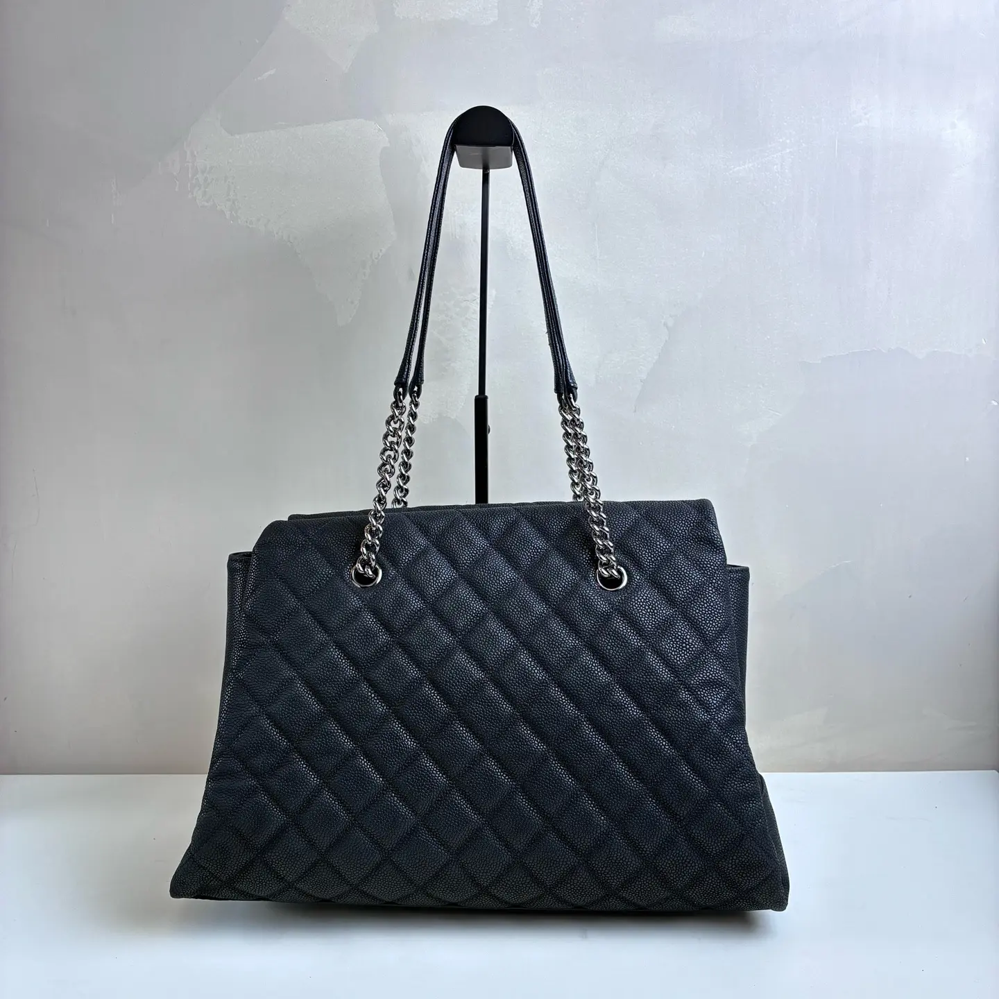Pre-owned CHANEL High End Designer SN17 Black Caviar Leather Tote Bag, 39x16x22 Dimensions