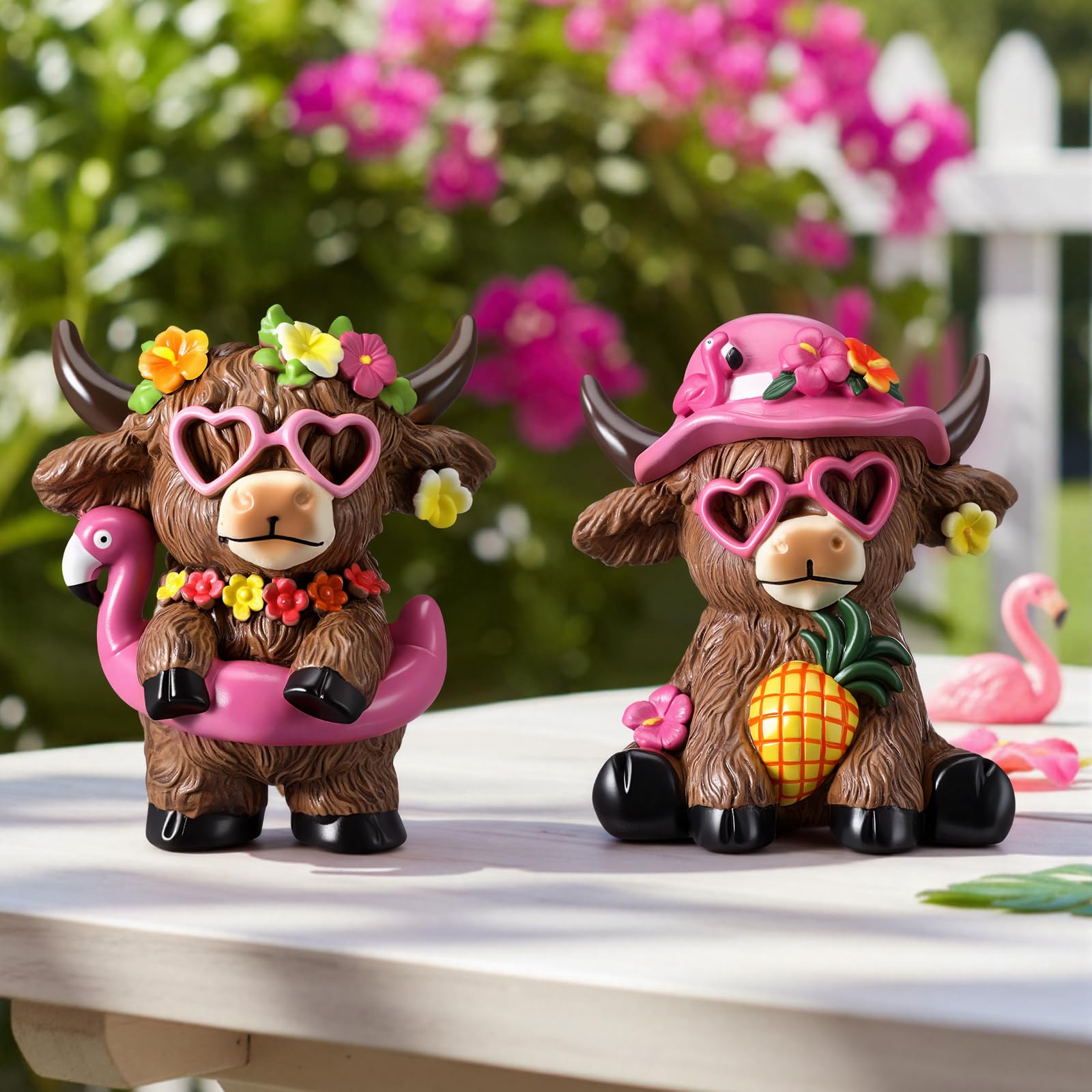 2 Pcs Hawaii Highland Cow Figurines Decor Summer Flamingo Resin Statue Gnomes Scottish Calf Lovers Housewarming Gifts for Coastal Garden Home Kitchen Office Tiered Tray Table Decor