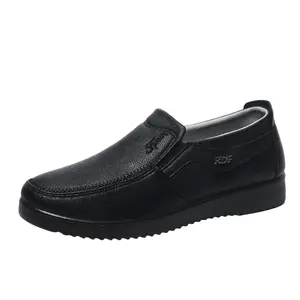 Men's Lightweight Slip-On Leather Shoes – Soft Cushioned Insole, Brown Casual Loafers for All-Day Comfort & Everyday Style