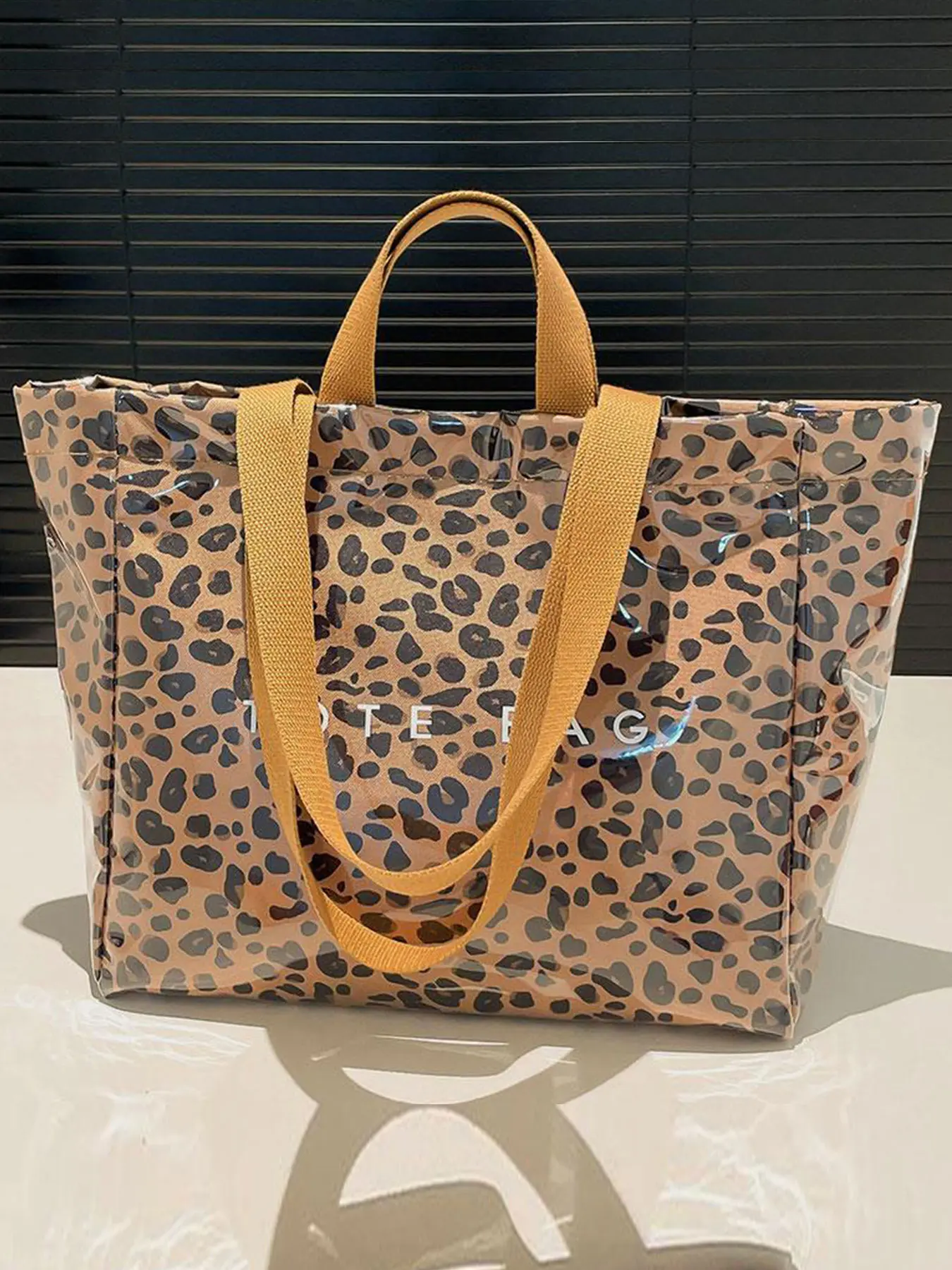 Khaki leopard print