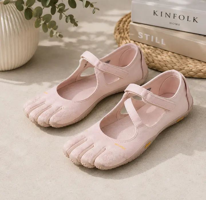 Blush Five Finger Shoes