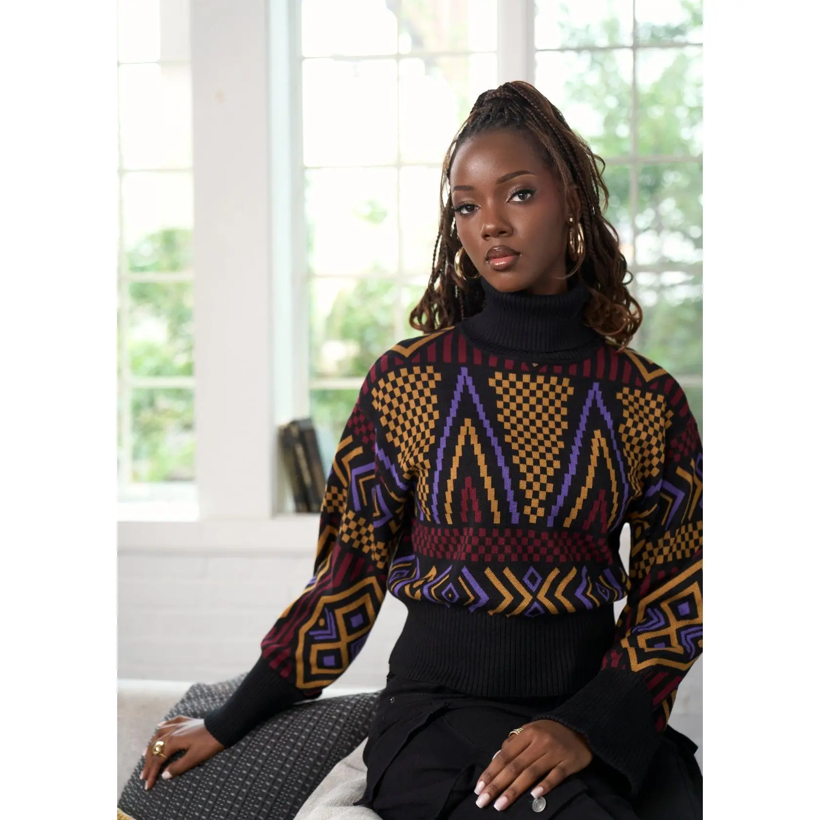 Noma Women's African Print Cropped Turtleneck Sweater (Black Burgundy Tribal)