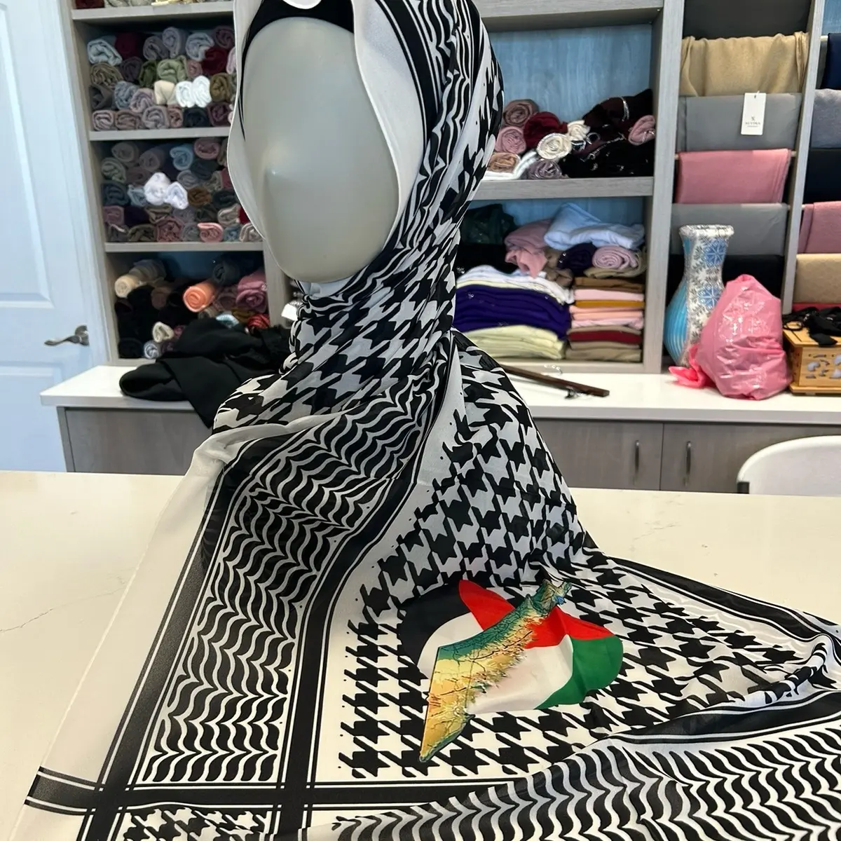 Chiffon Kiffiyeh hijab with map