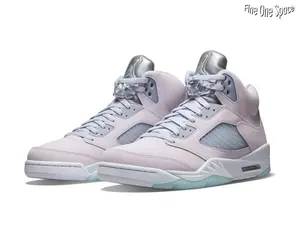 Trendy Pastel High-Top Athletic Shoes, Premium Suede & Mesh Construction, Silver & Mint Trim, Padded Ankle Collar, Shock-Absorbing Non-Slip Sole, Versatile Footwear for Casual & Girly Outfits