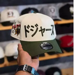 New Era Los Angeles Dodgers Shohei Ohtani Chrome Olive Edition 9Forty A-Frame Snapback Cap – Baseball Hat for Men Women, Unisex Streetwear Sombrero, Adjustable Trucker Style, Urban Fashion USA 2026, Retro Vintage Sport Look, TikTok Trend