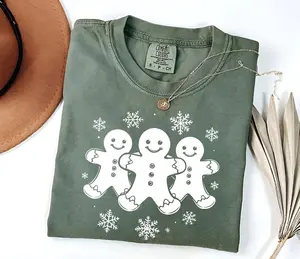 Comfort Colors Gingerbread Shirt | Cute Christmas Shirt | Gingerbread Man T-Shirt | Women Holiday T-Shirt | Gift for Baker | Xmas Shirt