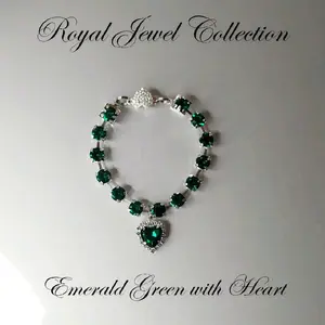 Emerald Green Pet Necklace Royal Jewel Collection Collar with Emerald Diamond Heart Necklace Magnetic Breakaway Safe for Small Dogs Cats Handmade in USA Durable Crystal Diamonds