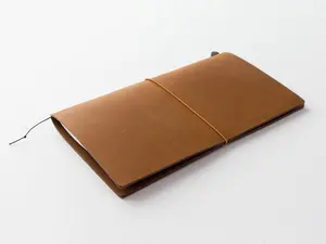 TRAVELER'S Notebook Regular Size - Camel