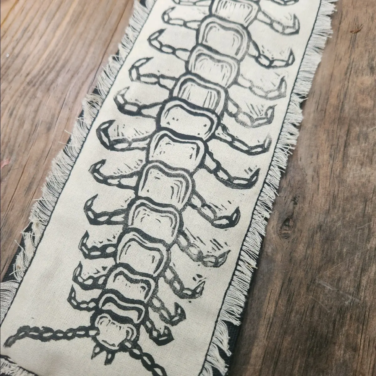 Centipede Large sew on patch