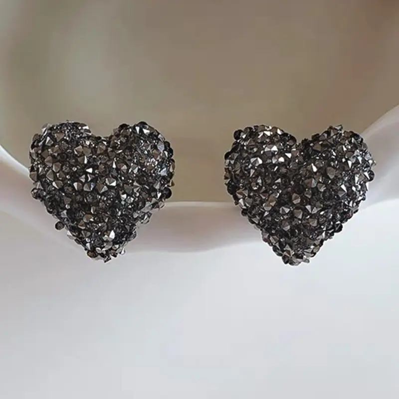 Elegant Heart-Shaped Stud Earrings for Women, Fashionable and Unique Design, Perfect for Daily Wear, Vacation, and Casual, Stud Earrings Jewelry, Studs Earrings
