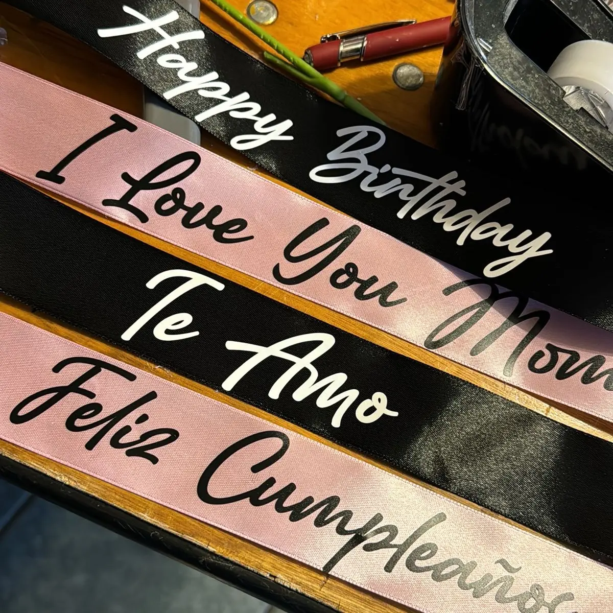 Personalized Ribbon message for Bouquet Decoration Personalized Ribbon message for Bouquet Decoration