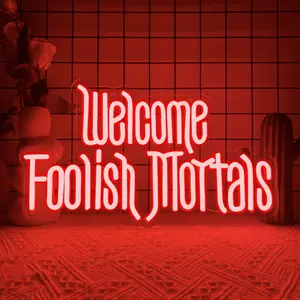 Red Welcome Foolish Mortal LED Neon Light Sign, USB Powered Wall-Mounted Decorative Merry Christmas Neon Light, Adds Holiday Party Atmosphere, Decorates Bedroom, Living Room, Doors and Windows, Club, Surprise Christmas Gift